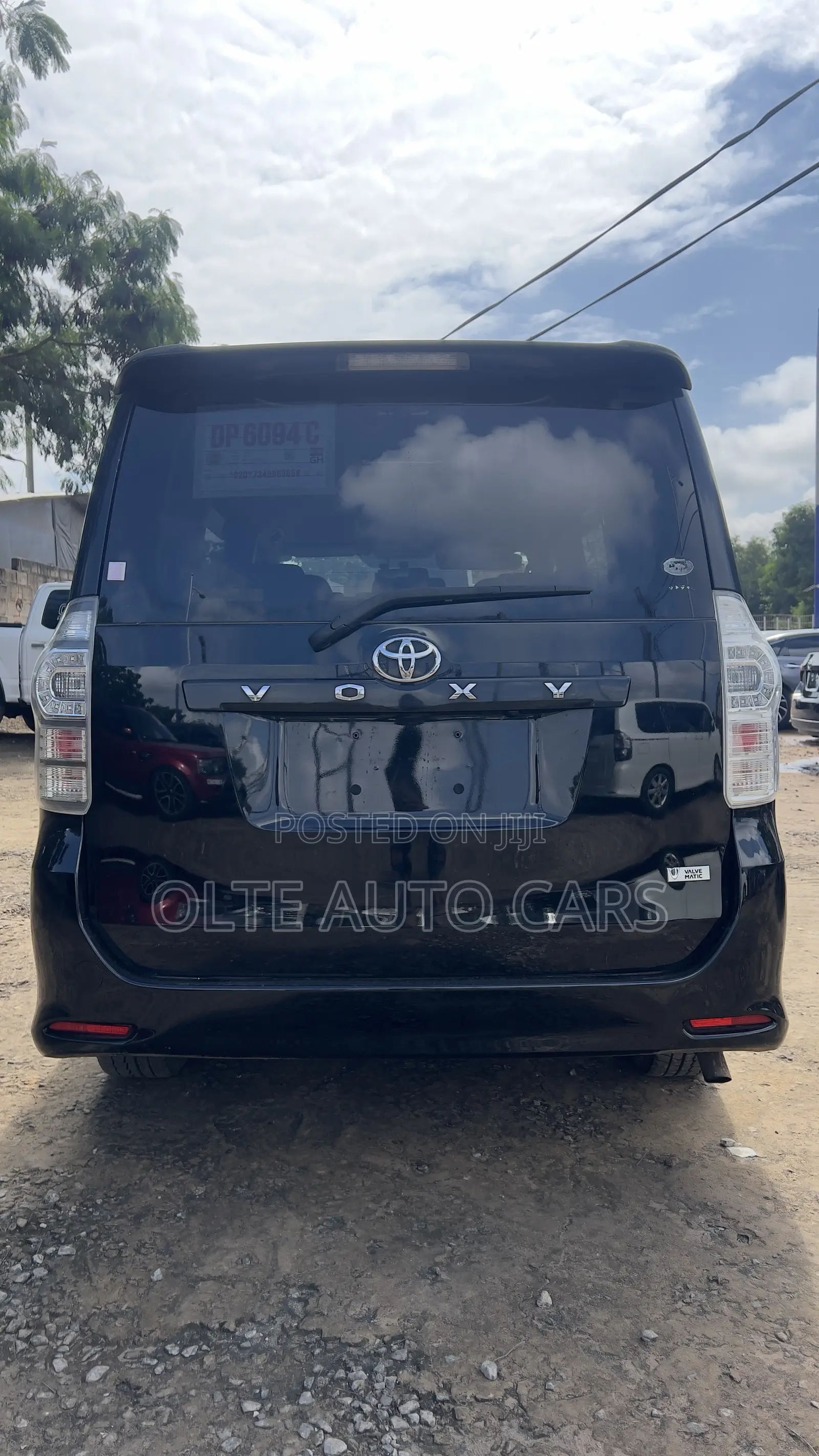 Toyota Voxy V 2WD 8-Seater 2010 Black