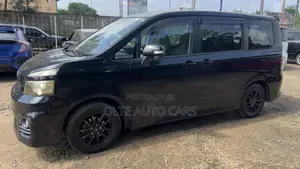 Toyota Voxy V 2WD 8-Seater 2010 Black