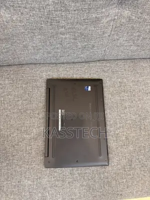 Laptop Dell Latitude 13 7370 8GB Intel Core M SSD 256GB