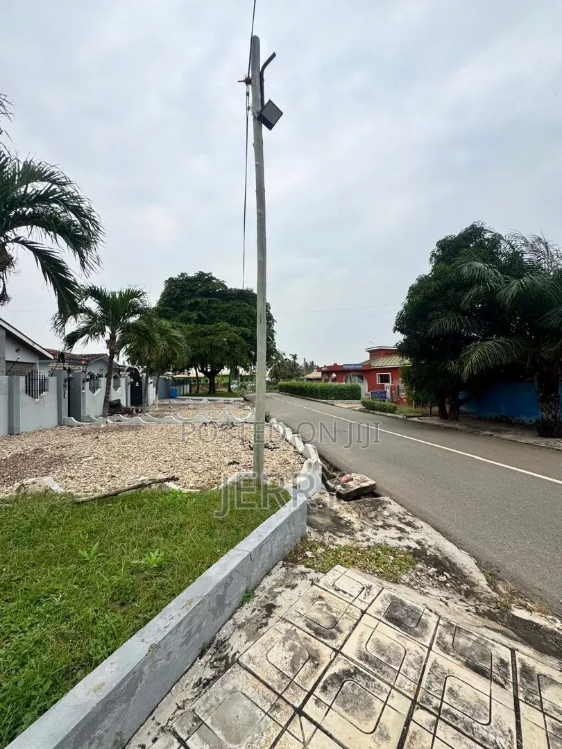 4bdrm House in Sakumono for rent