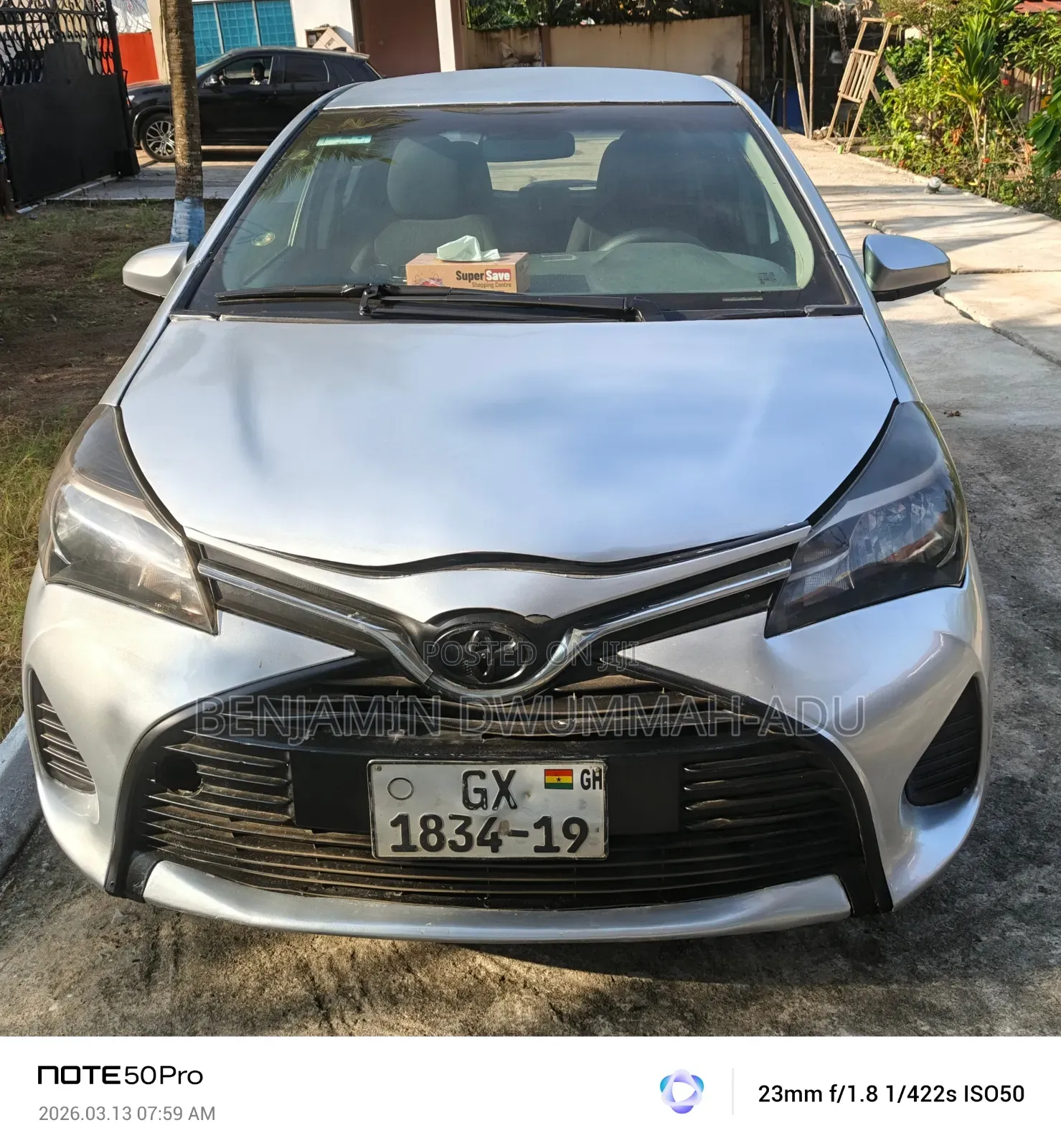 Toyota Yaris 2016 Gray