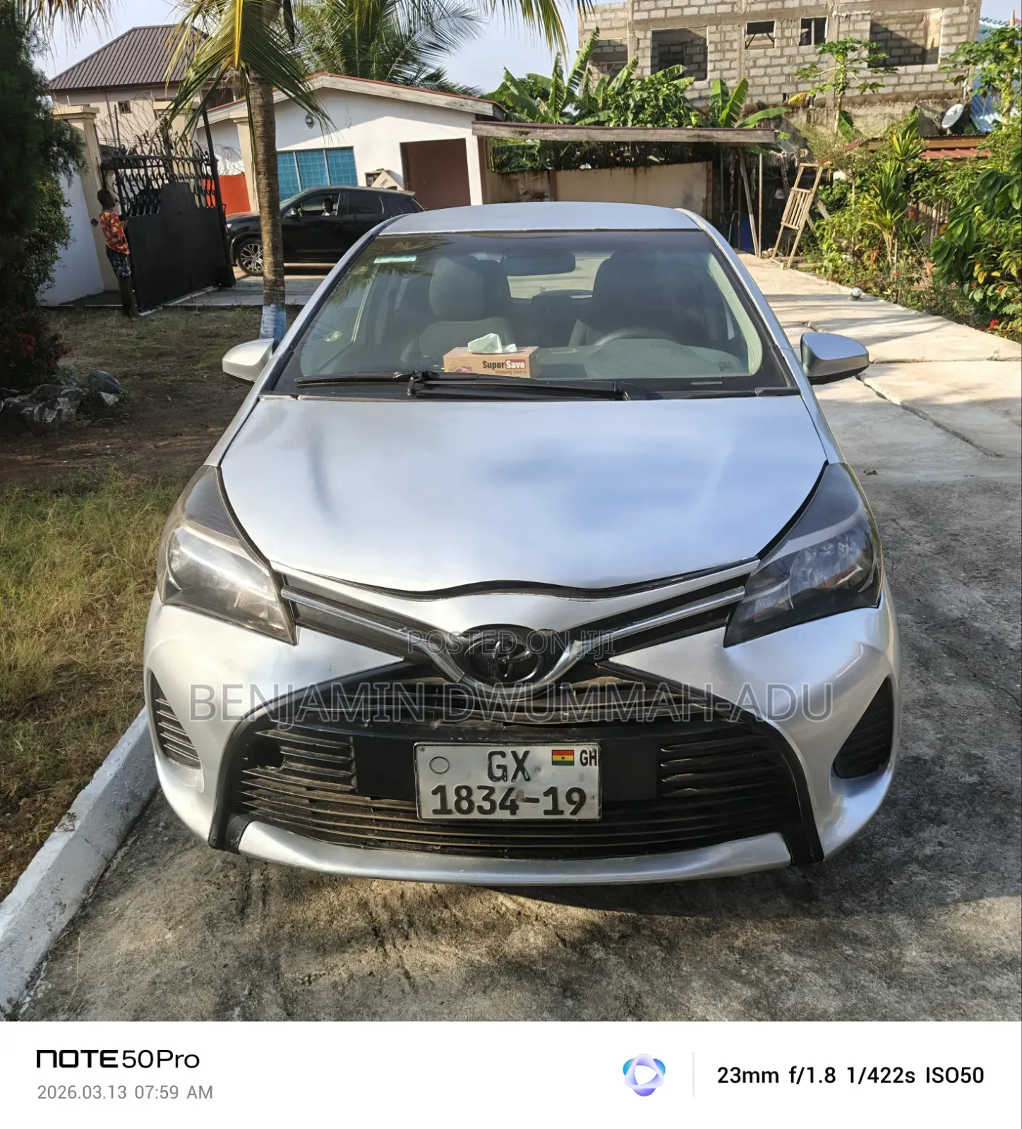 Toyota Yaris 2016 Gray