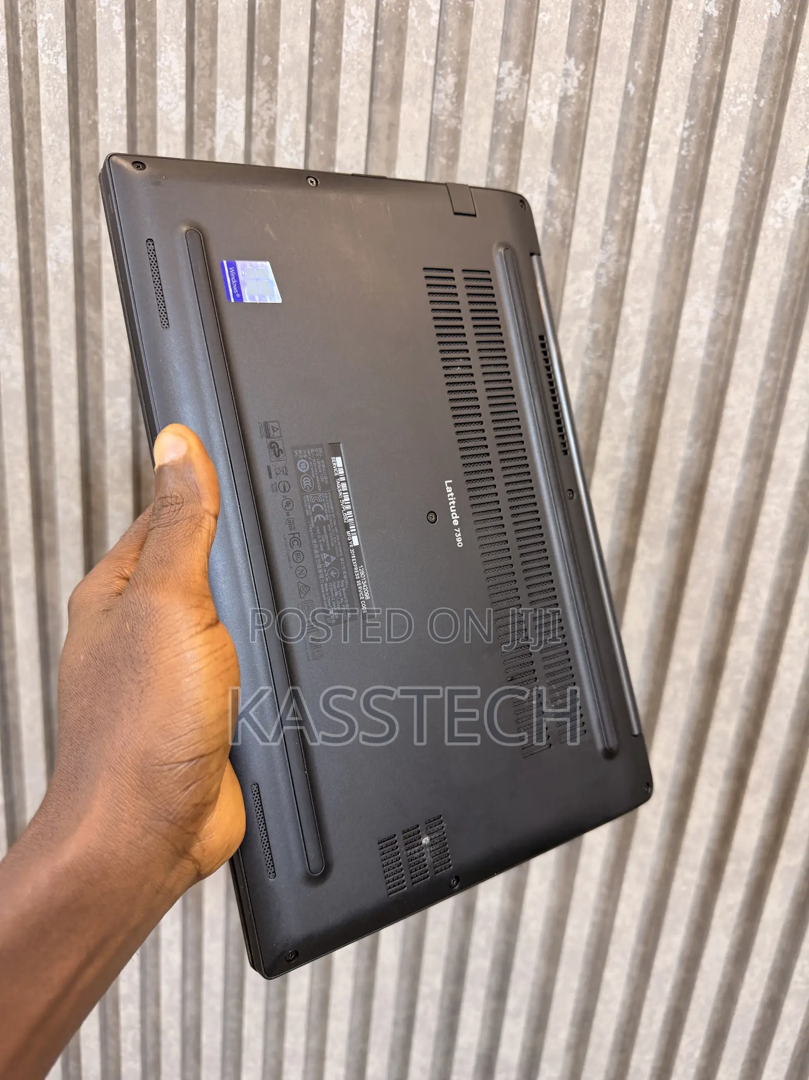 Laptop Dell Latitude 7390 8GB Intel Core i5 SSD 256GB