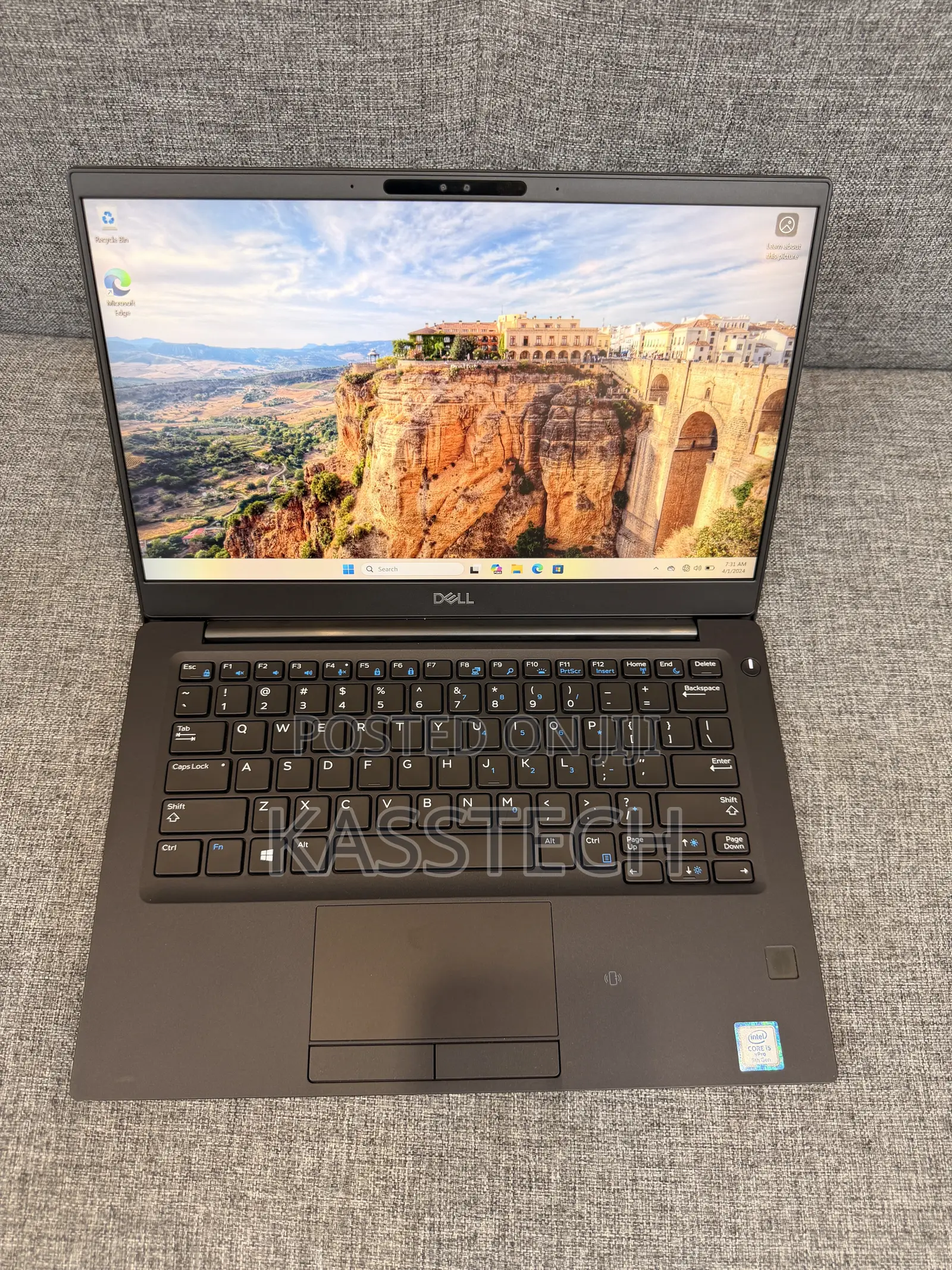 Laptop Dell Latitude 13 7370 8GB Intel Core i5 SSD 256GB