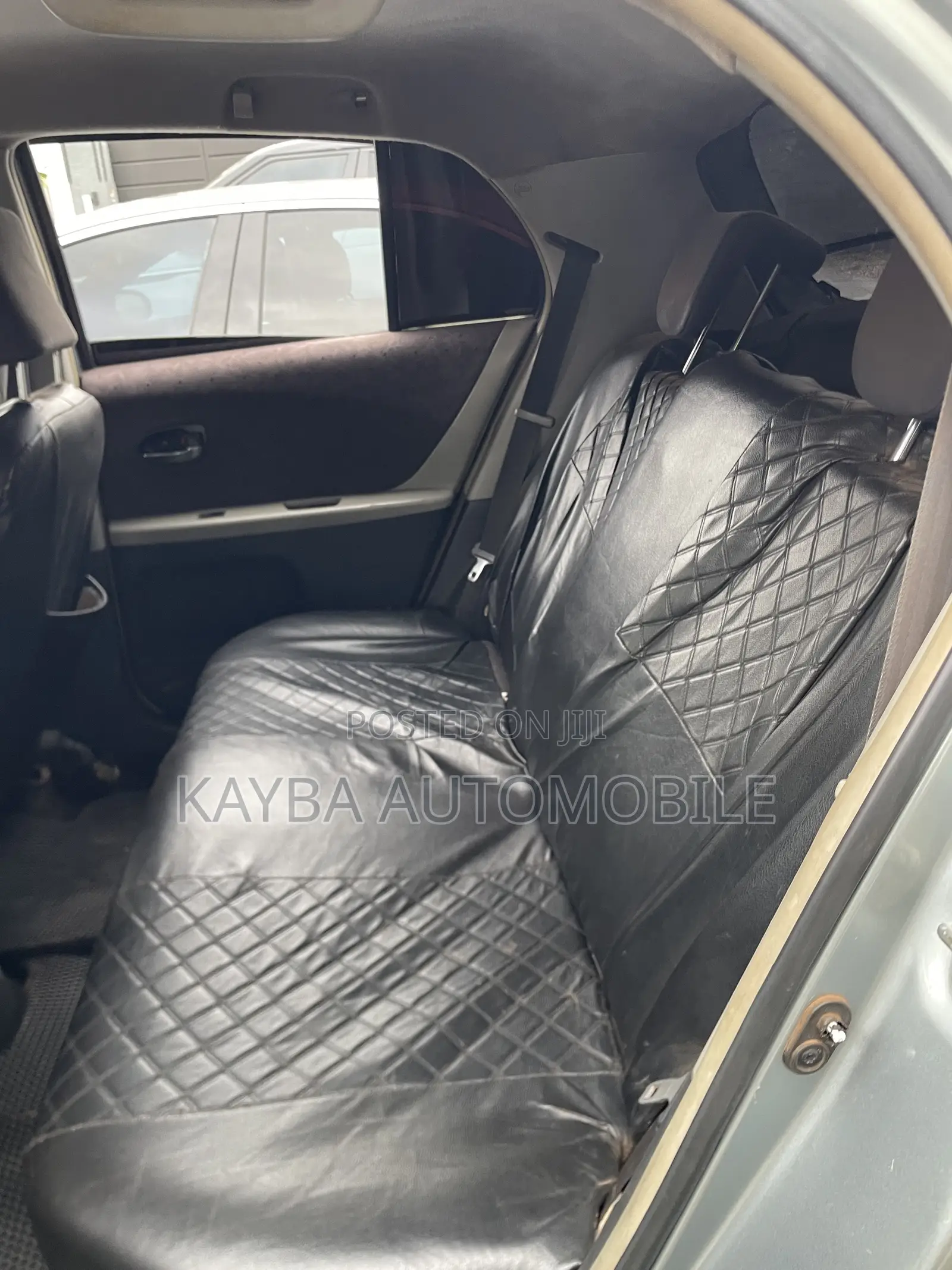 Toyota Vitz 2010 Blue