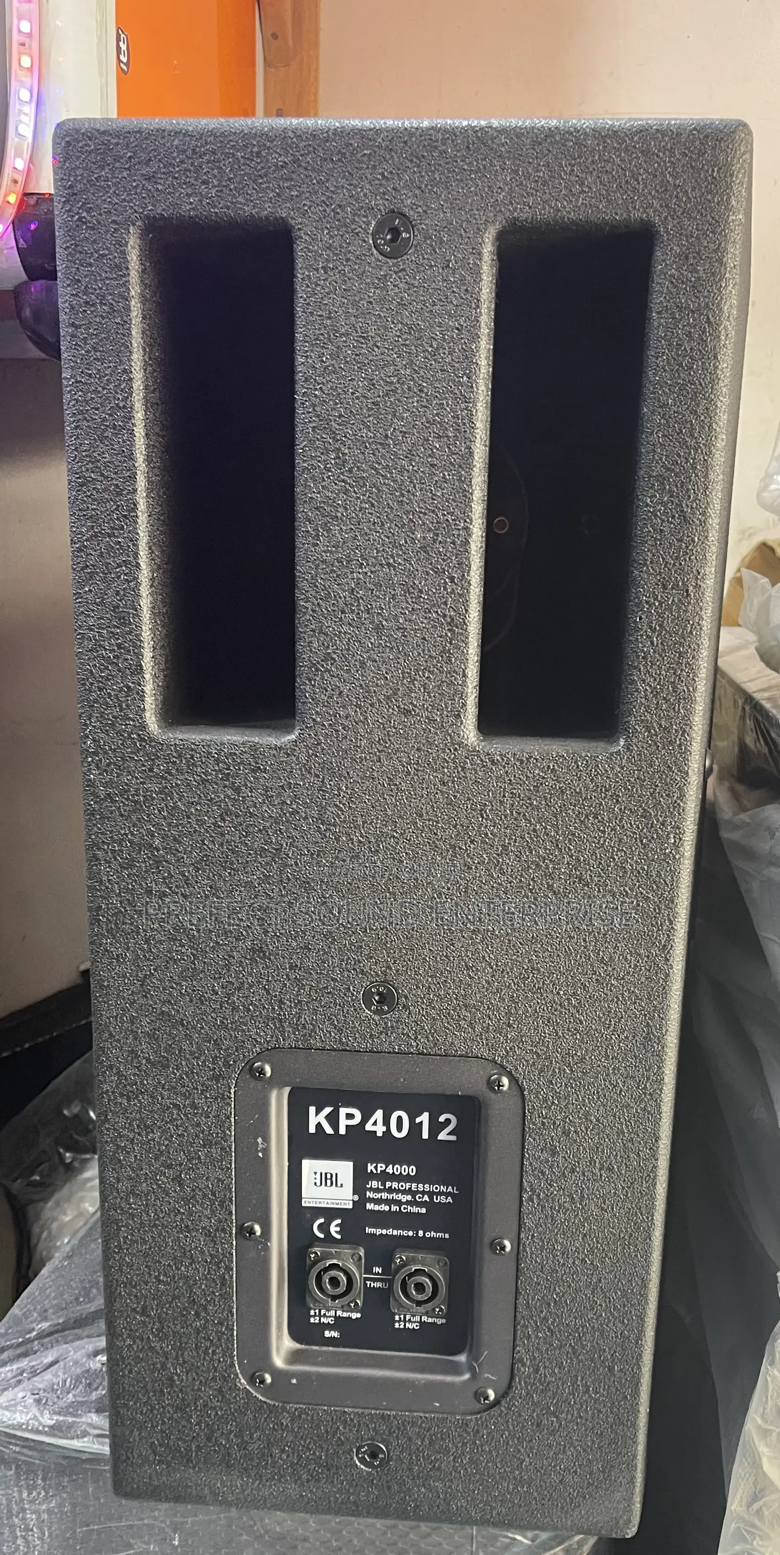 JBL Professional KP4012 Passive PA Speaker.
