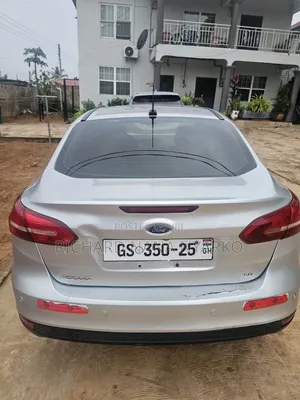 Ford Focus 2018 Silver
