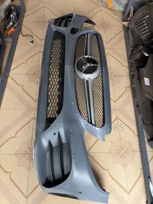 W205 C300 Front Bumper 2019 Complete With Grill Available