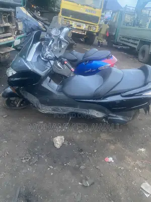 Honda Forza 2014 Black