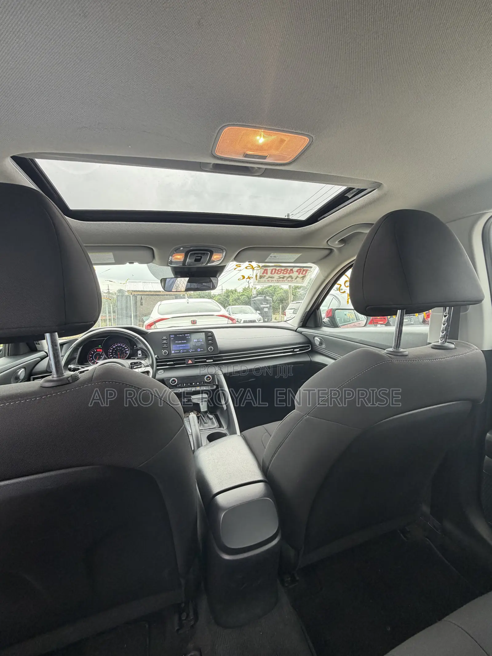 Hyundai Elantra Limited 2021 Red
