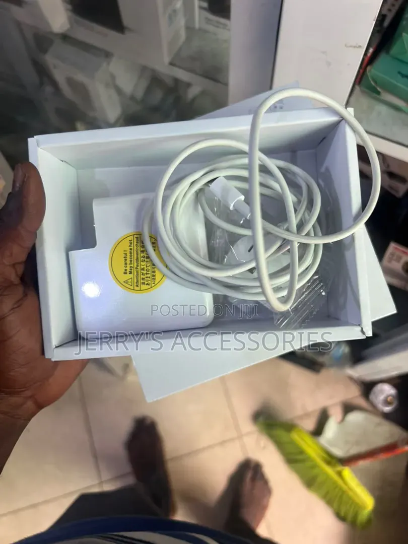 MacBook Charger Type C