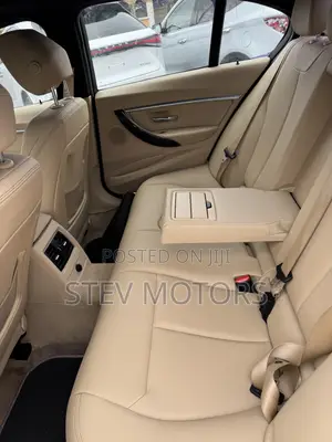 BMW 328i 2016 Black