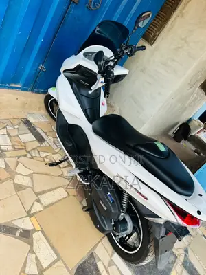 Honda 2024 White