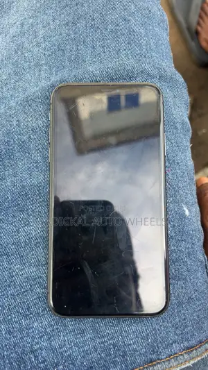Apple iPhone 11 64 GB Black