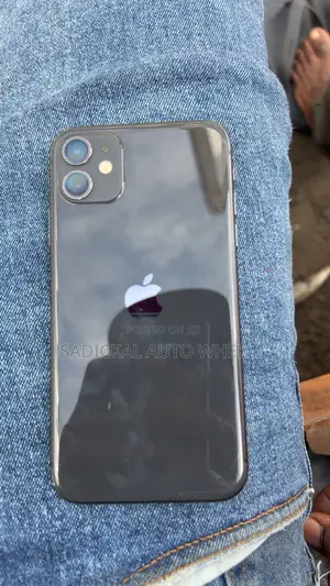 Apple iPhone 11 64 GB Black