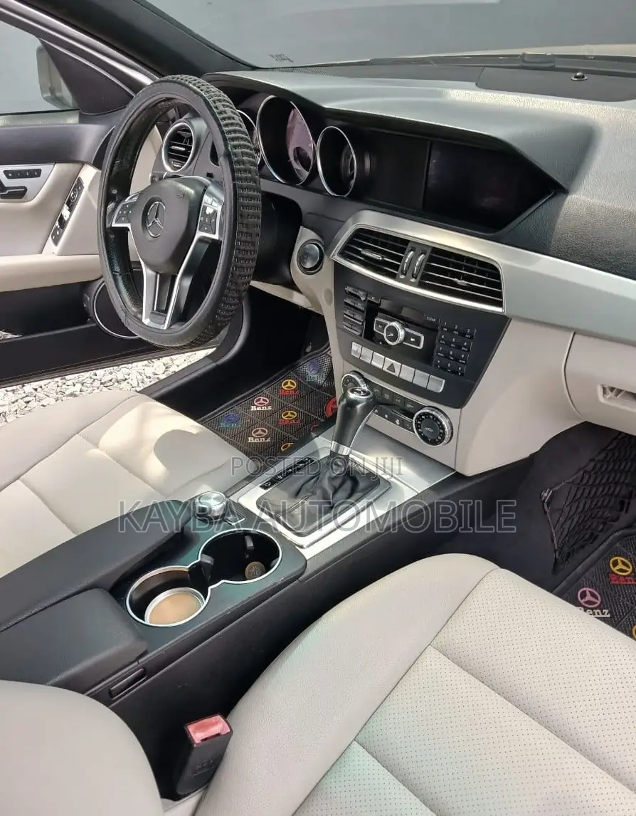 Mercedes-Benz C250 2013 Gray