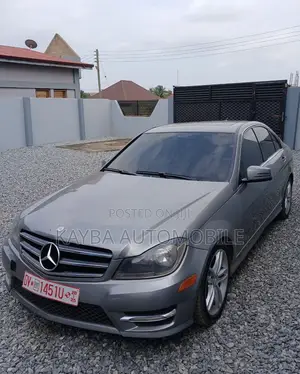 Mercedes-Benz C250 2013 Gray