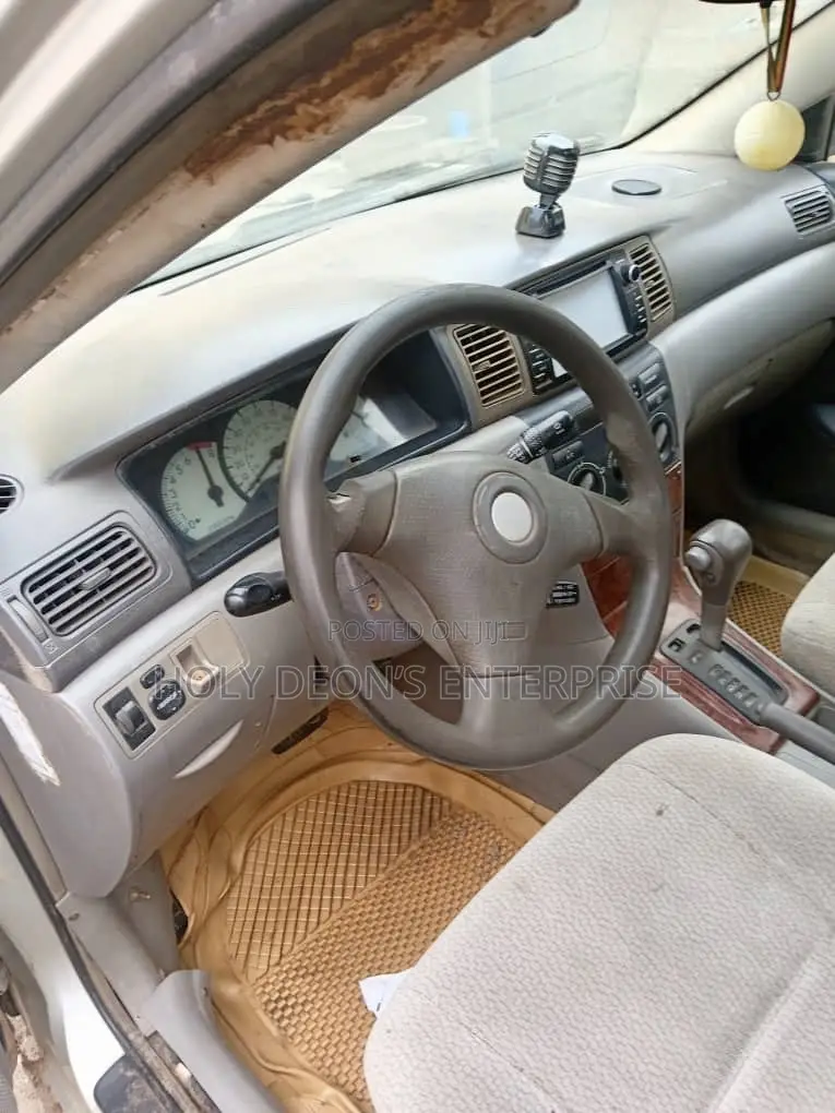 Toyota Corolla 2007 Silver