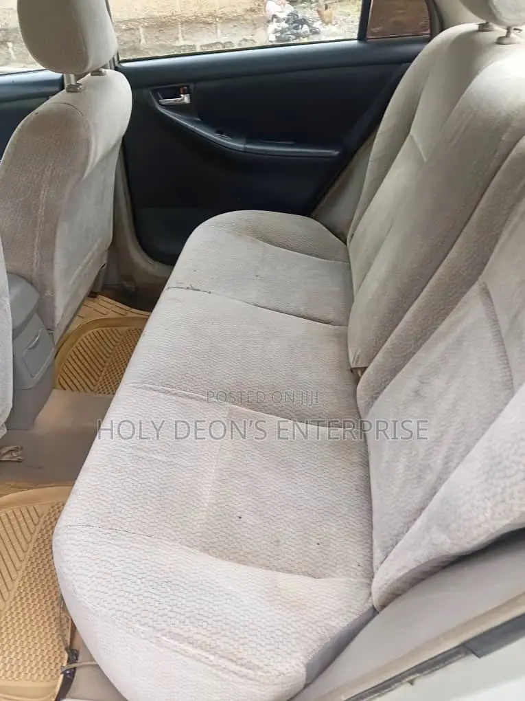 Toyota Corolla 2007 Silver