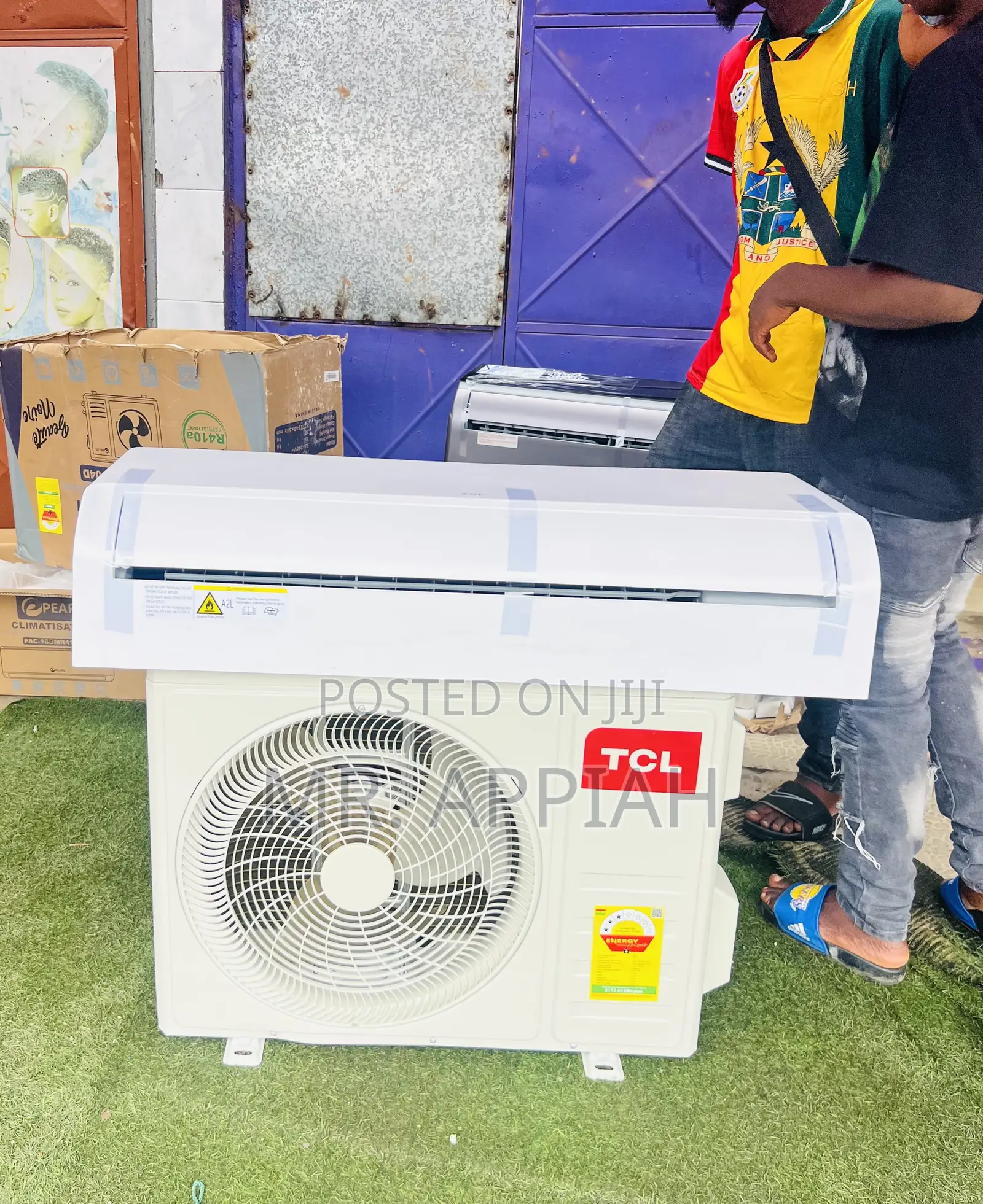 Get Sleek TCL 2.5hp Air Conditioner(White)2024 Model 