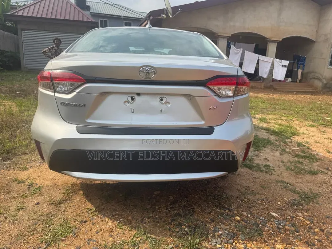 Toyota Corolla 2020 Silver