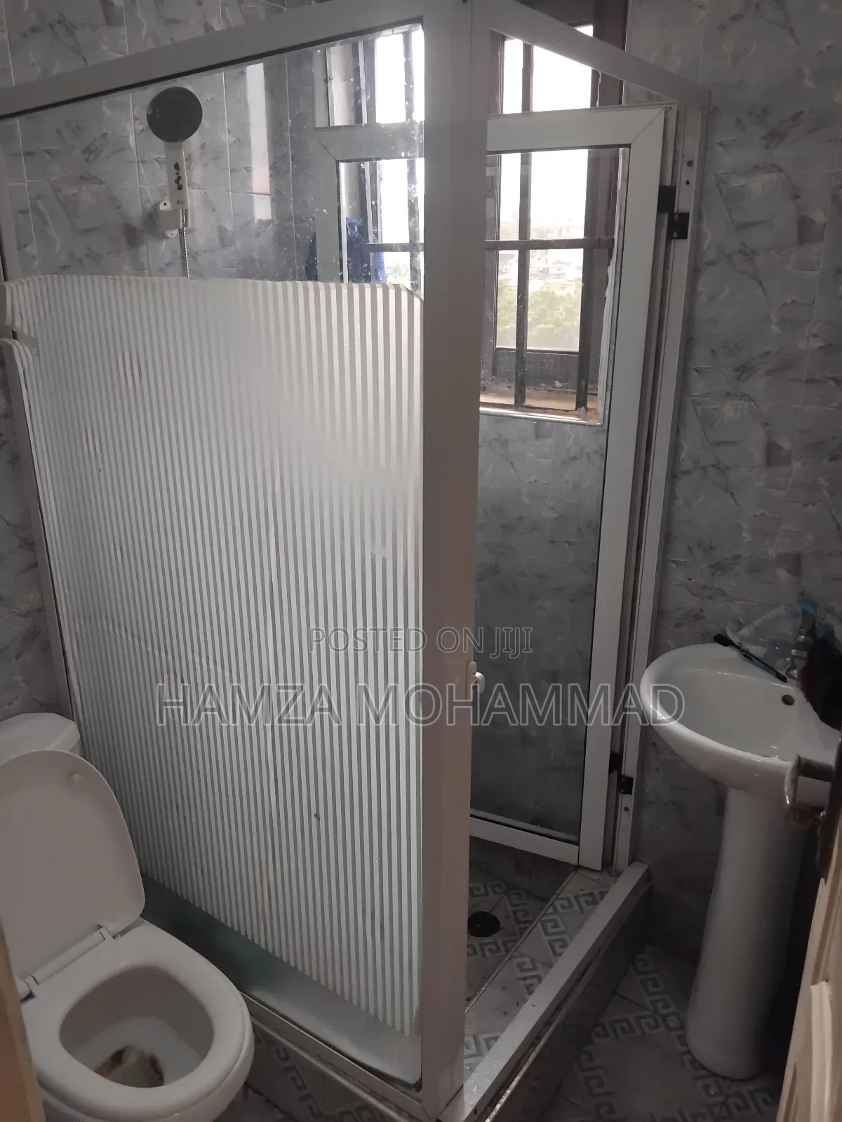 1bdrm Apartment in Hamza Estates, American House for rent