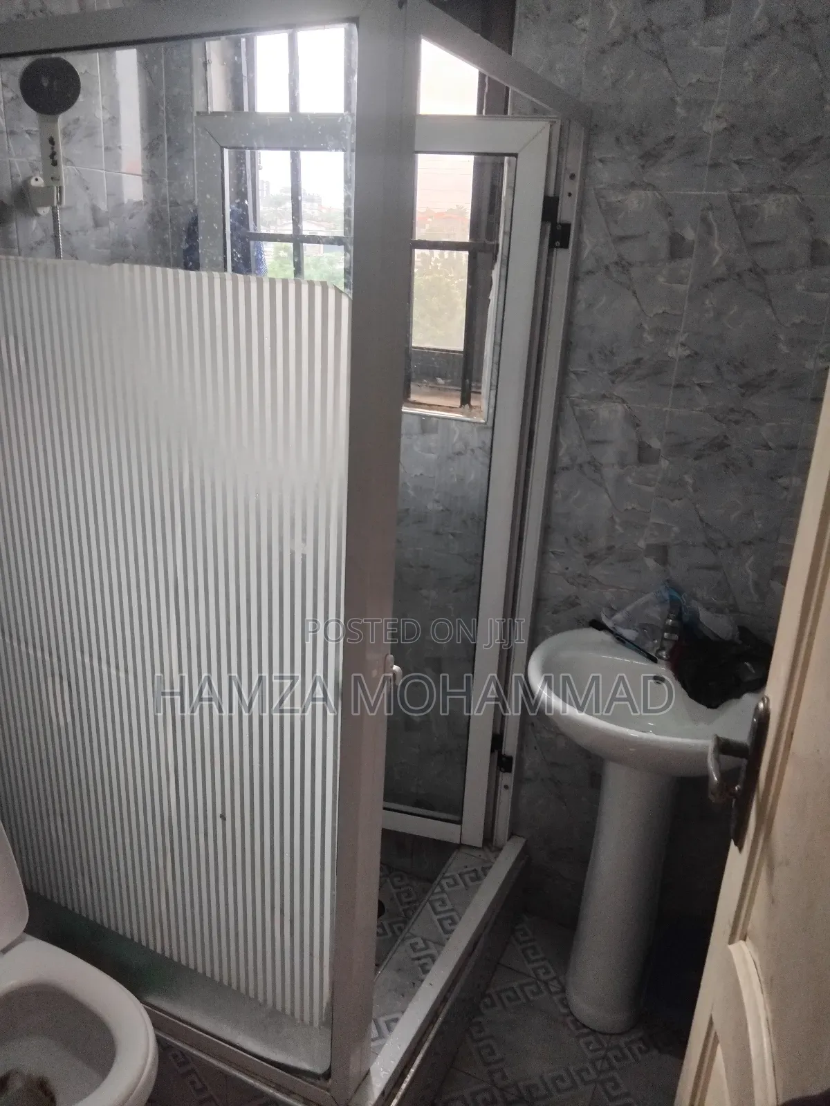 1bdrm Apartment in Hamza Estates, American House for rent