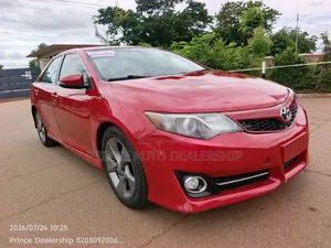 Toyota Camry 2014 Red
