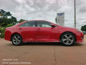 Toyota Camry 2014 Red