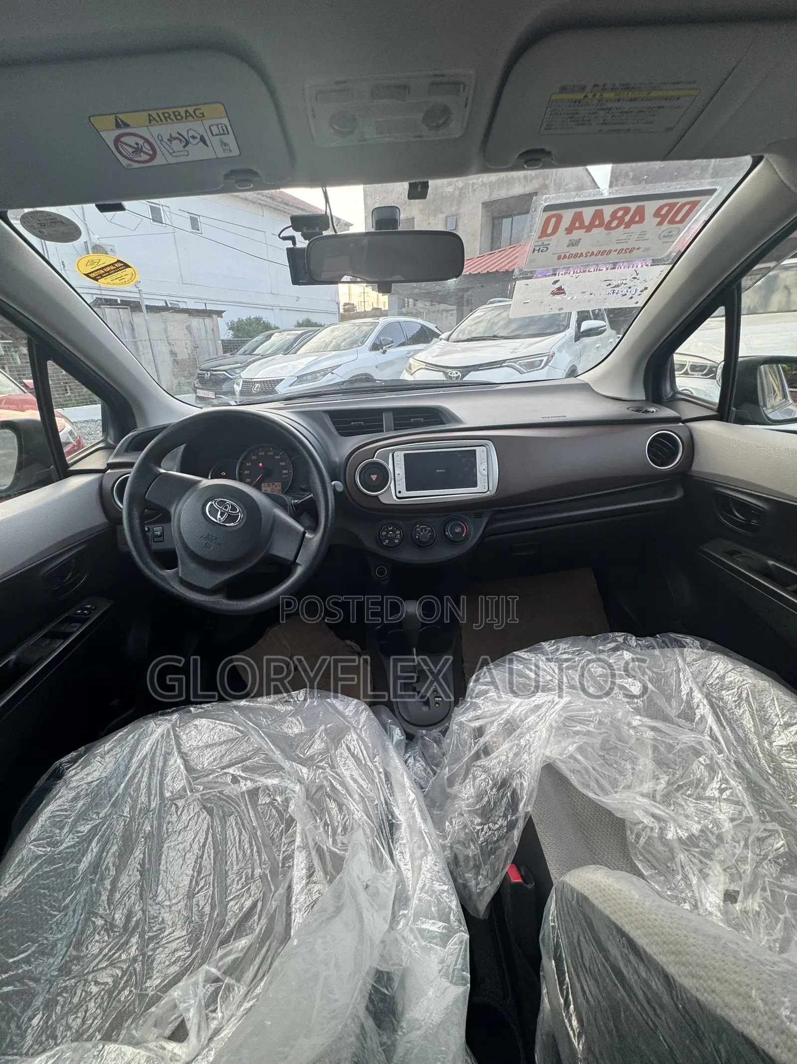 Toyota Vitz 1.3 FWD 5dr 2014 Blue
