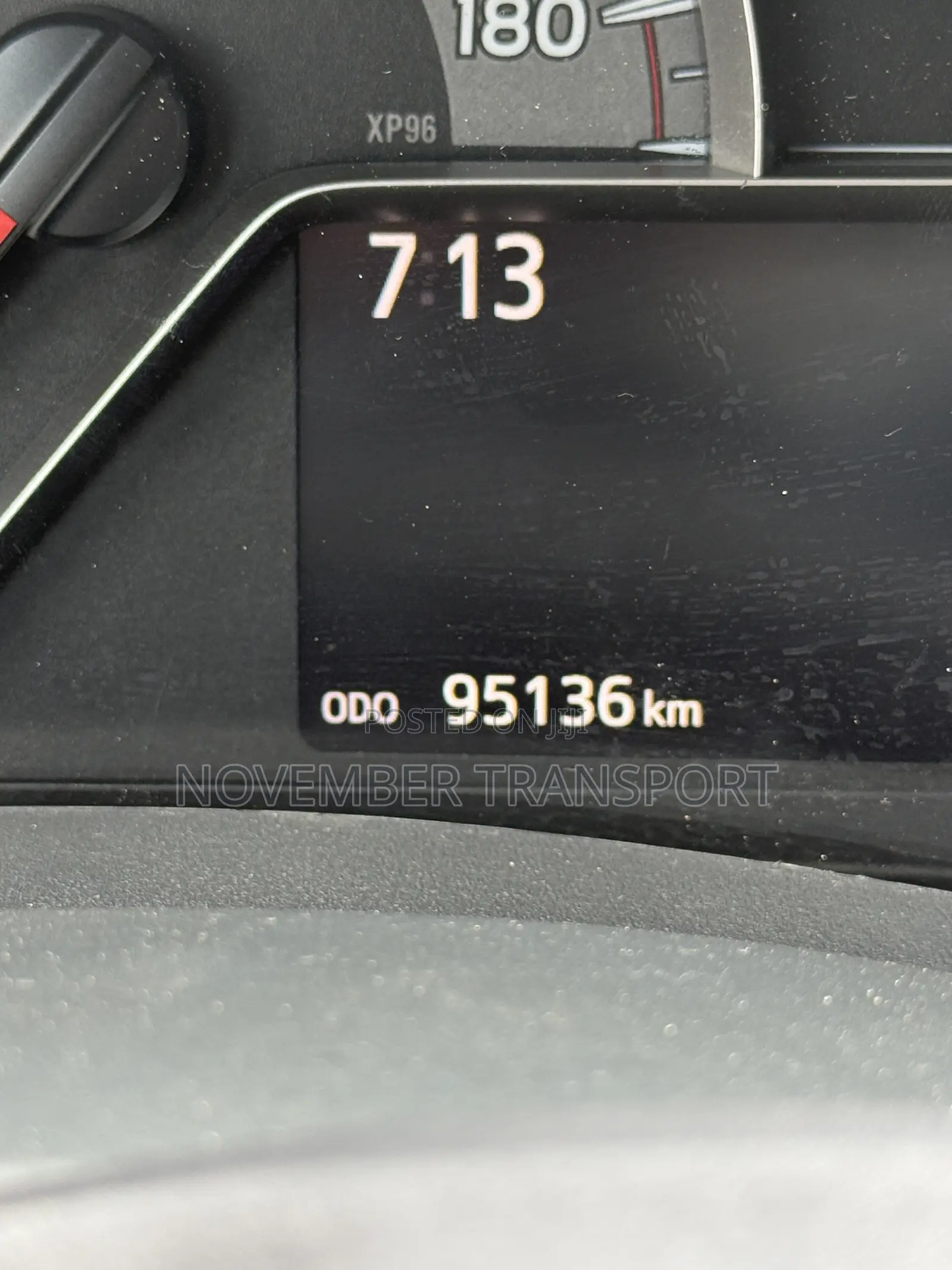 Toyota Vitz 1.3 FWD 5dr 2015 Silver