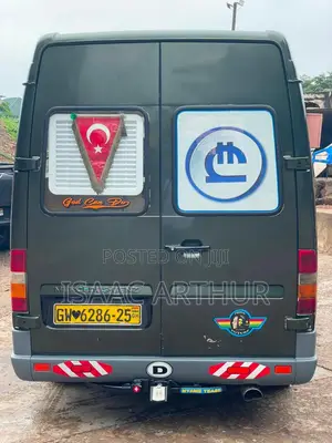 Mercedes-Benz Sprinter 2012