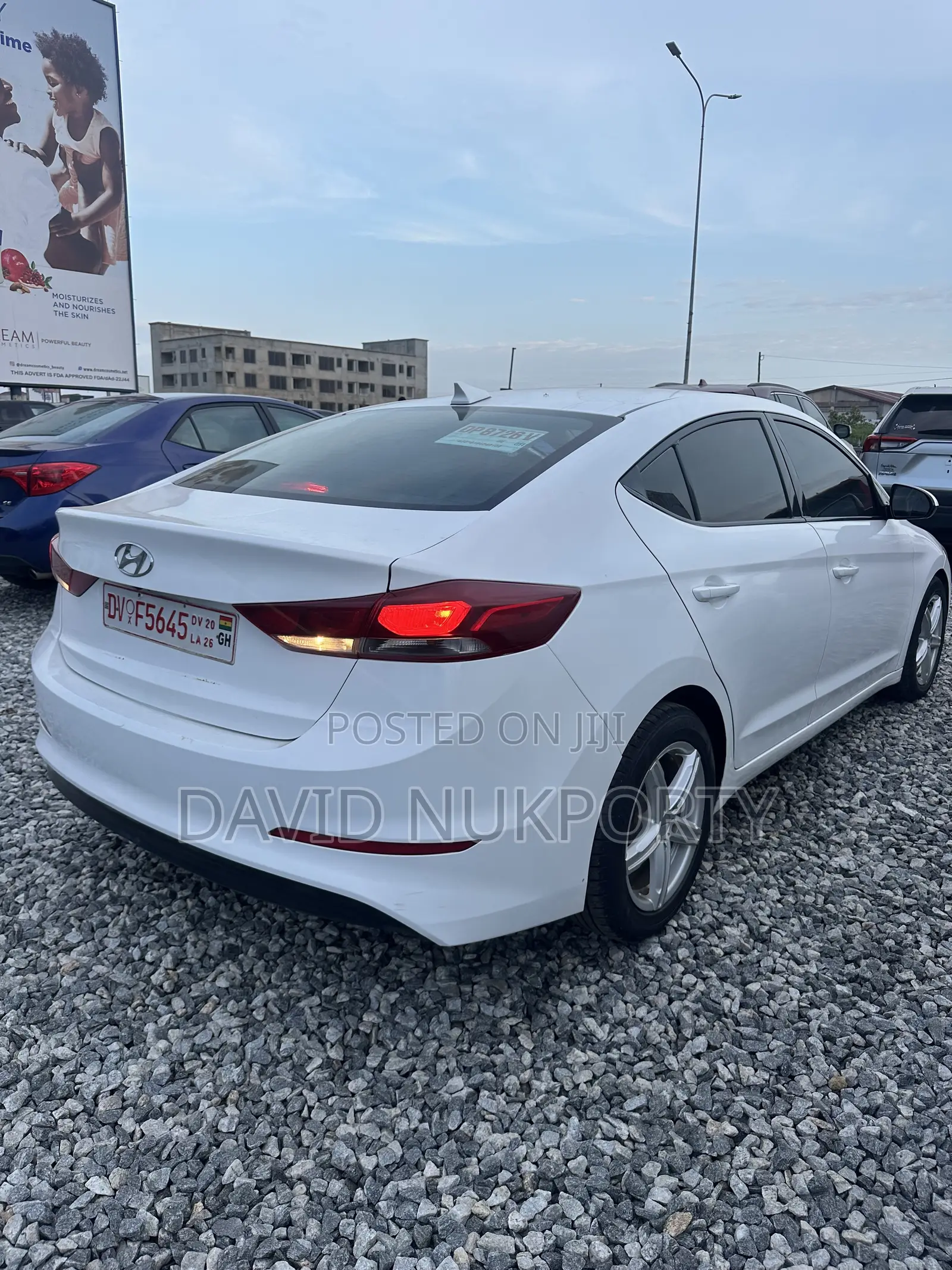 Hyundai Elantra 2018 White