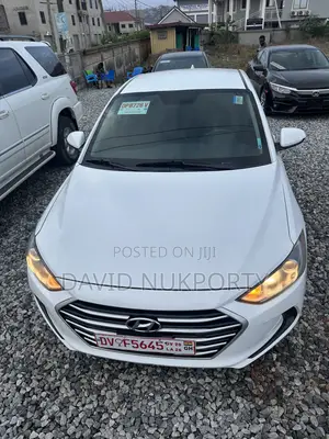 Hyundai Elantra 2018 White