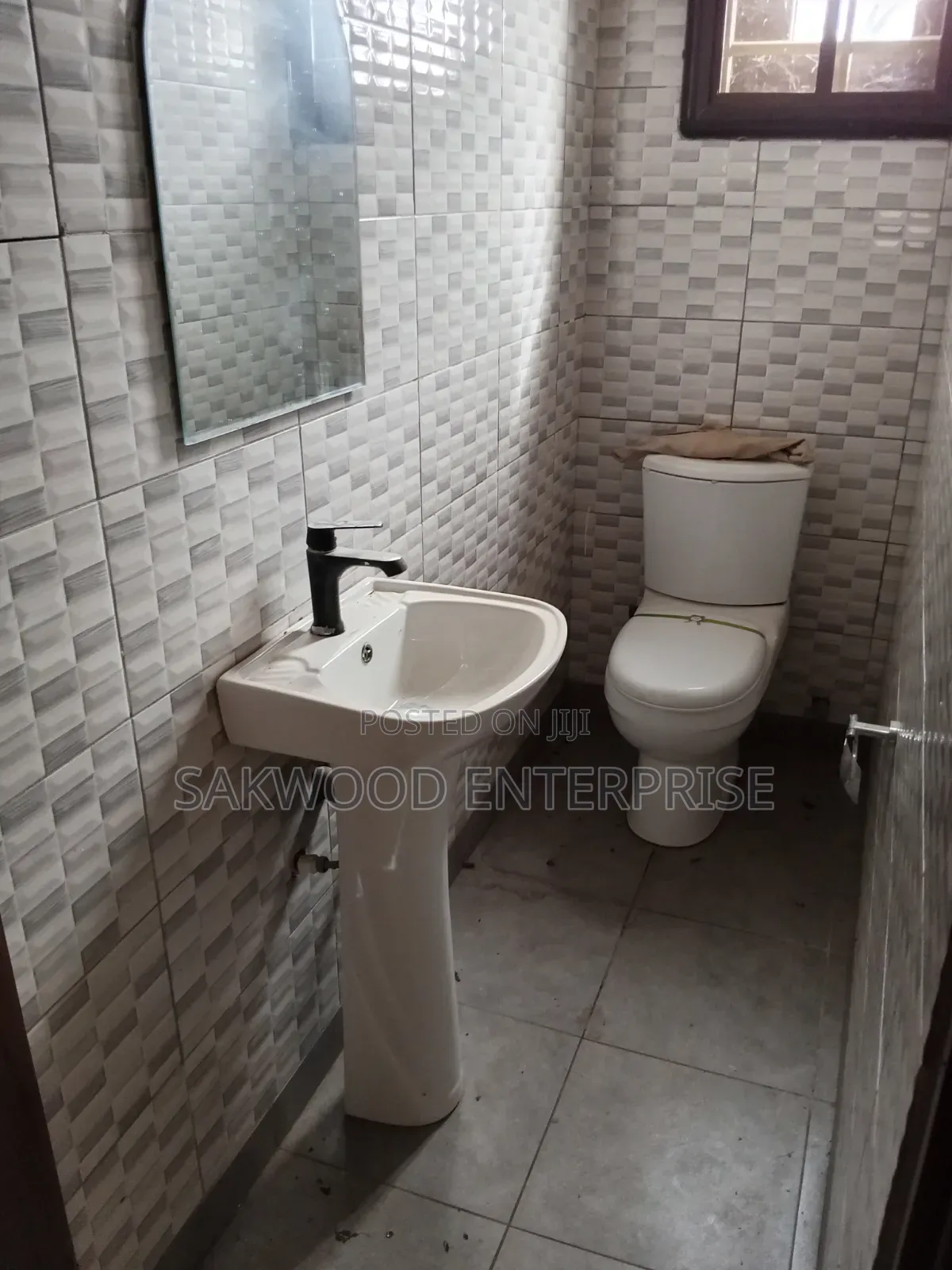 3bdrm Apartment in Sakwood Estate, Market for rent