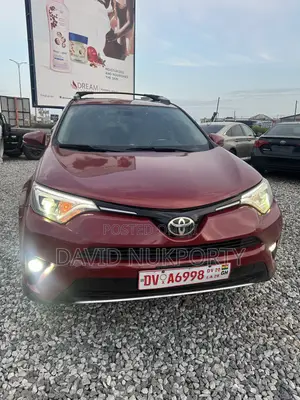 Toyota RAV4 2018 Red