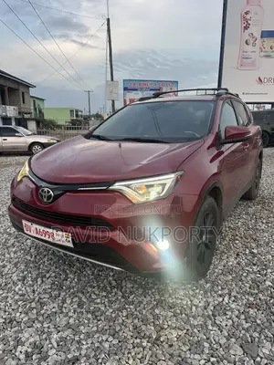 Toyota RAV4 2018 Red