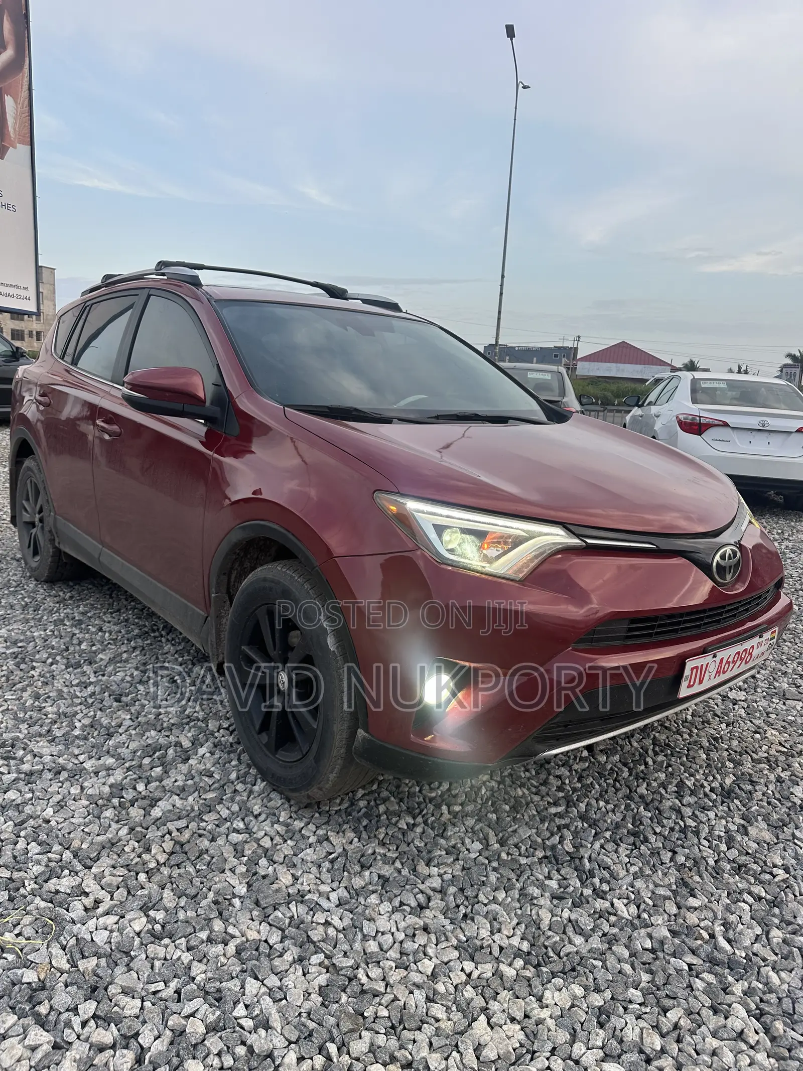 Toyota RAV4 2018 Red