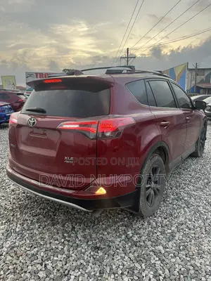 Toyota RAV4 2018 Red