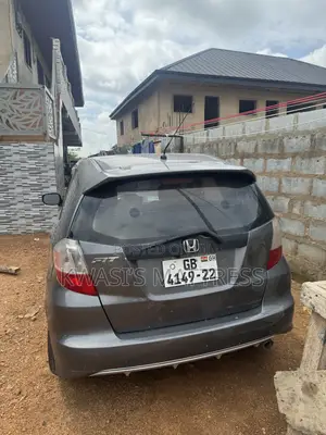 Honda Fit 2010 Gray