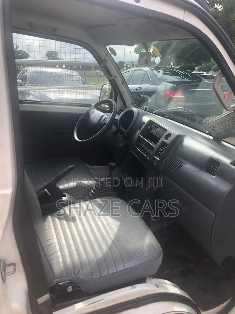 Daihatsu Hijet 2010 White