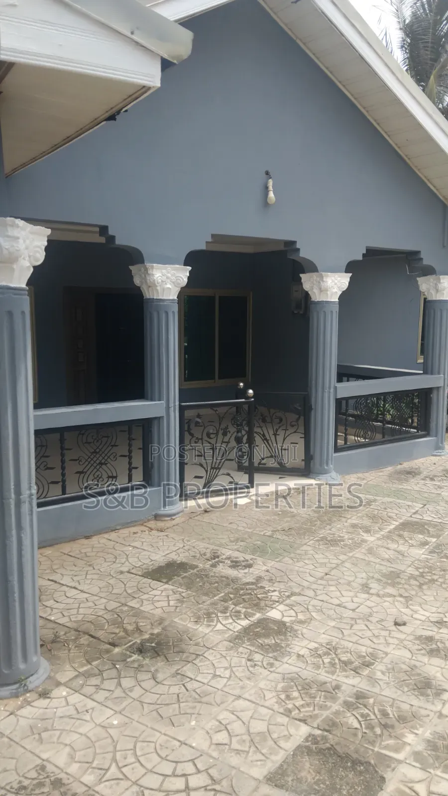 4bdrm House in Kwabenya for rent