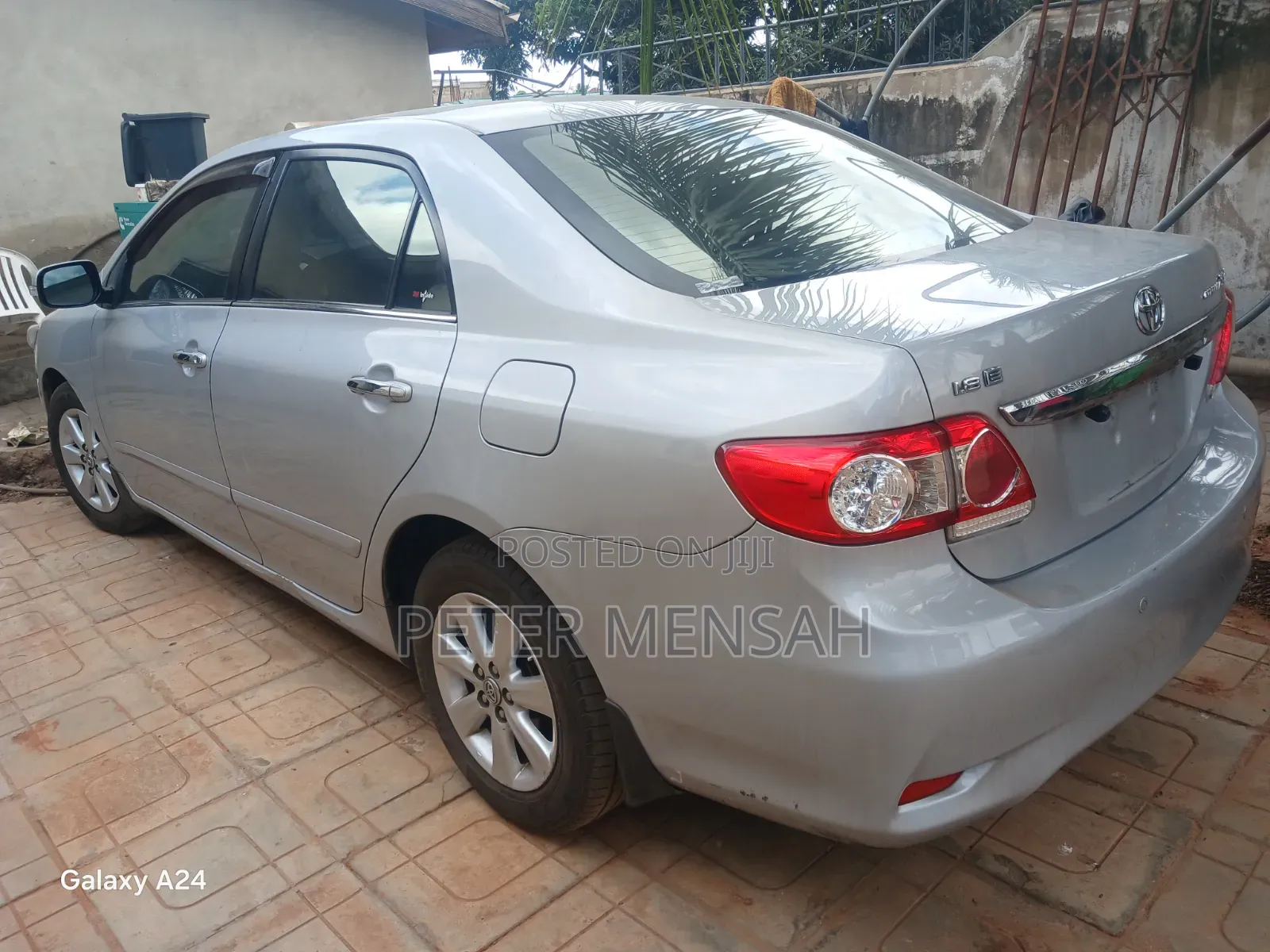 Toyota Corolla Altis 2013 Silver