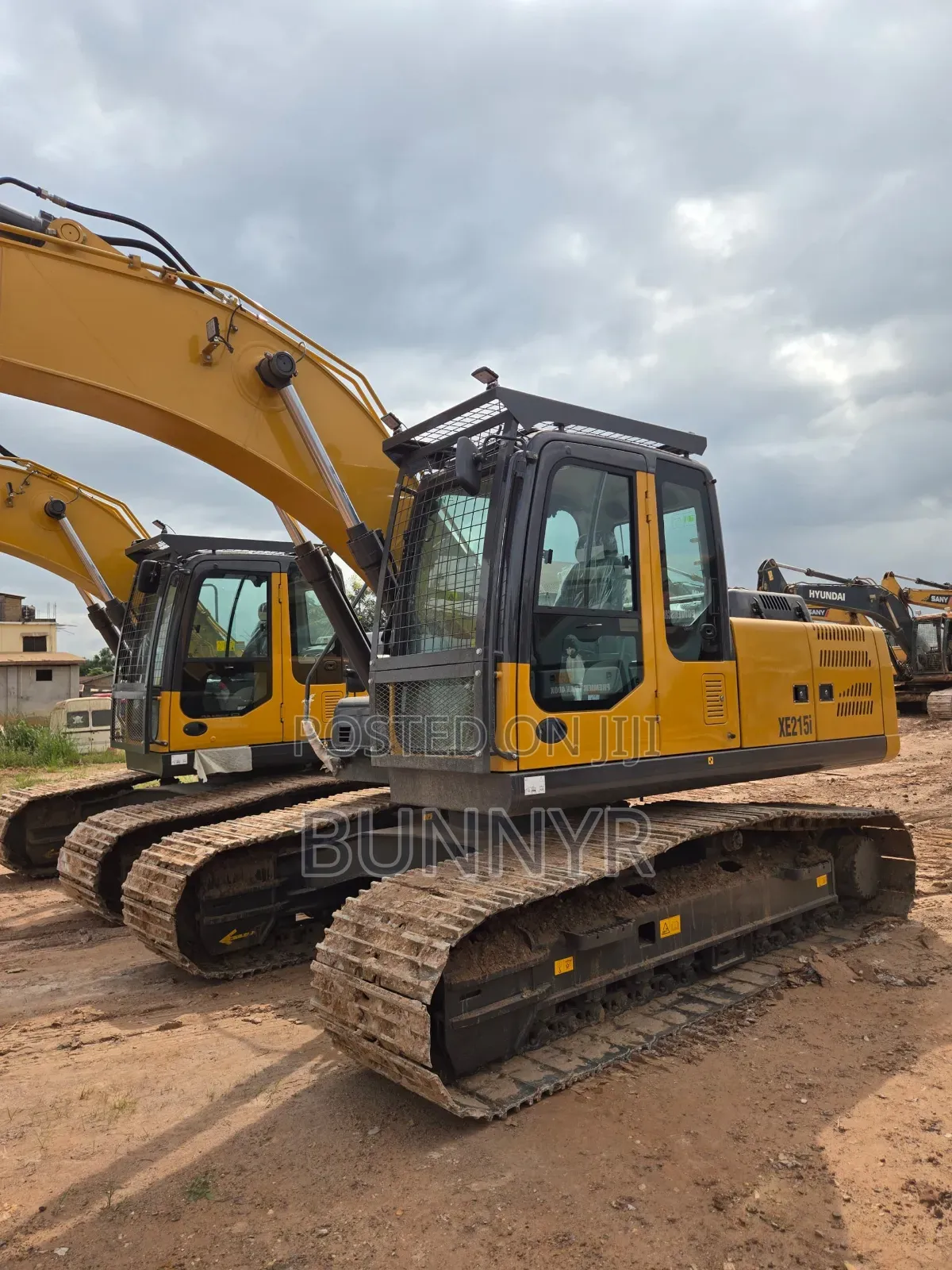 XCMG 215 Water Track Excavator Available for Sale