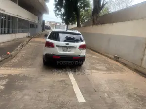 Kia Sorento 2013 White