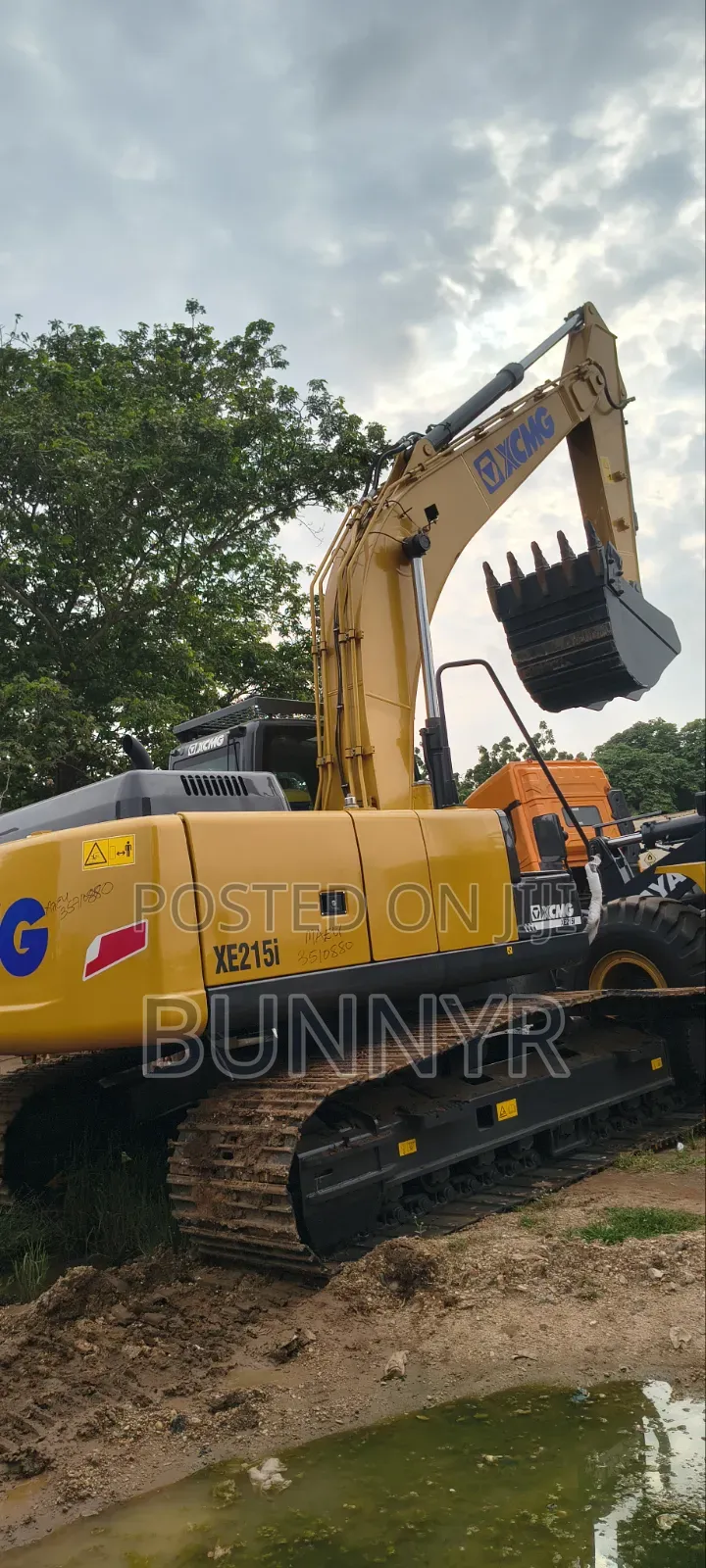 XCMG 215 Water Track Excavator Available for Sale