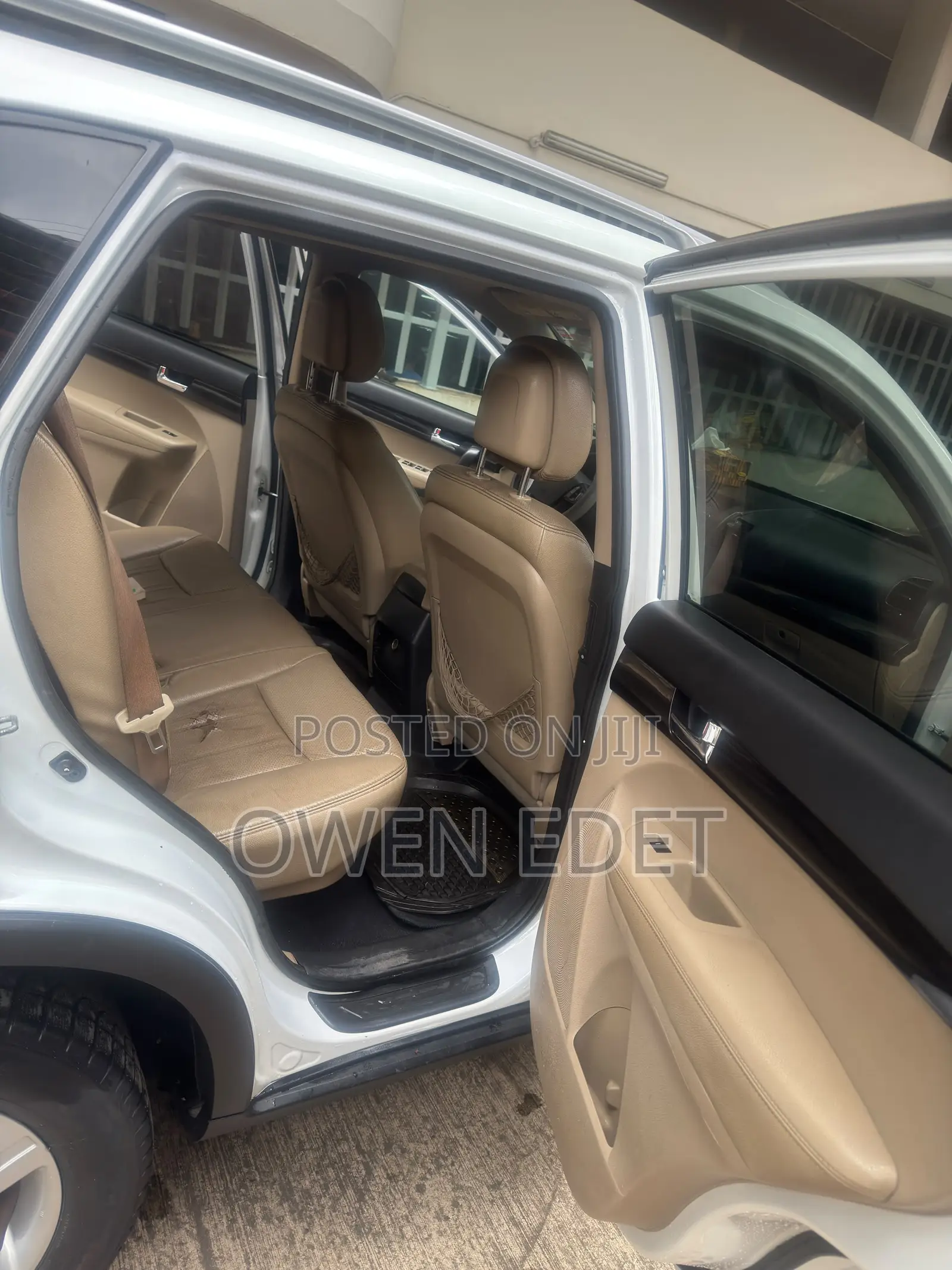 Kia Sorento 2013 White