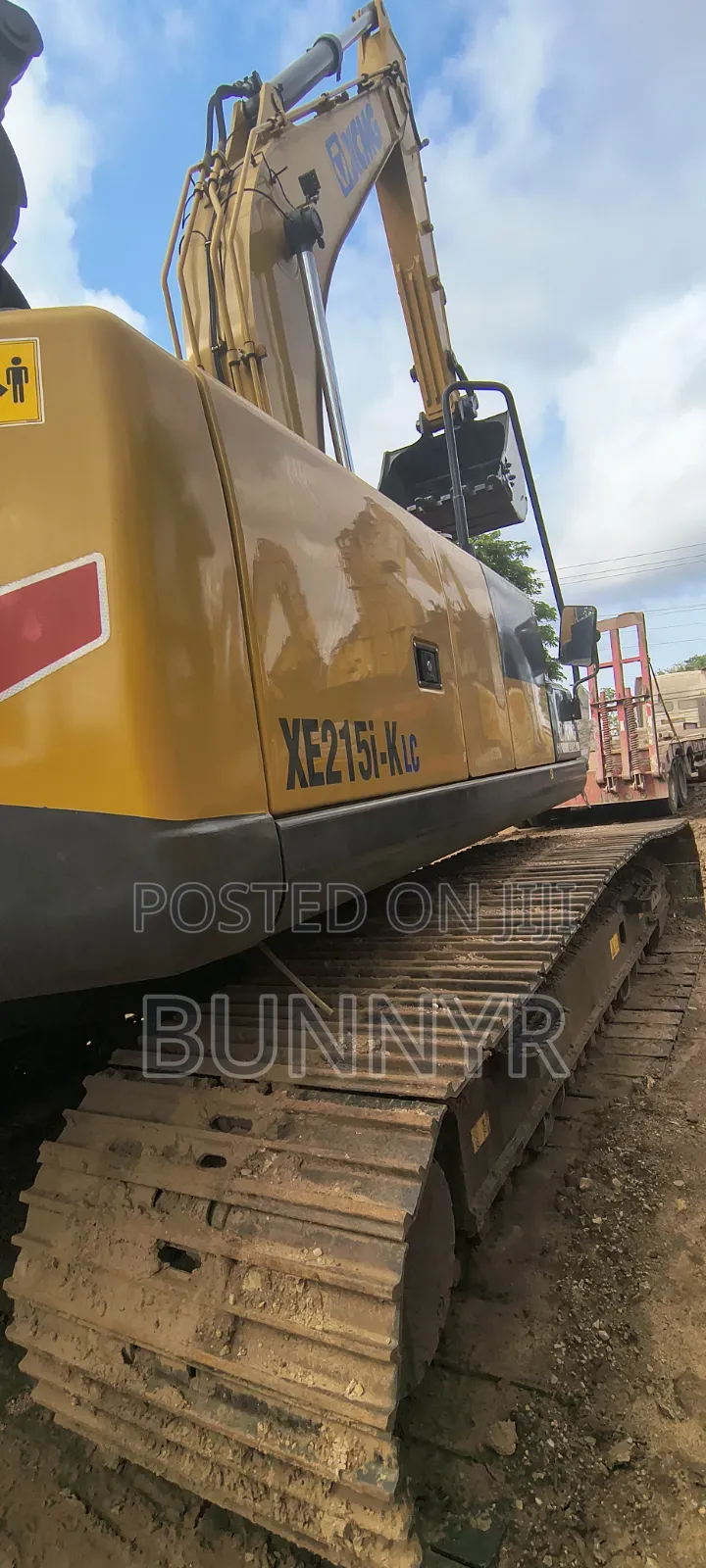 XCMG 215 Water Track Excavator Available for Sale