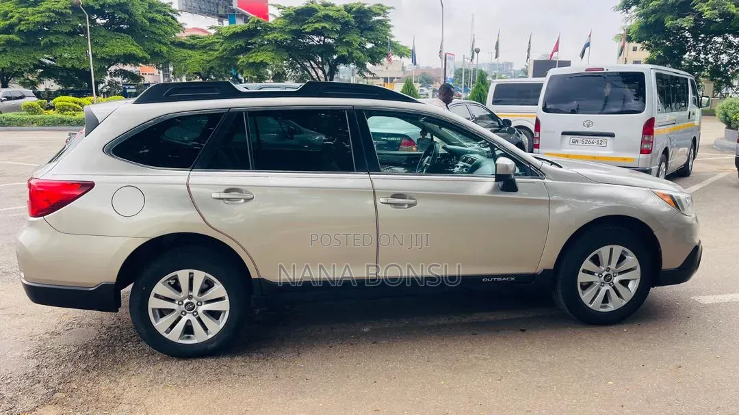 Subaru Outback 2015 Silver