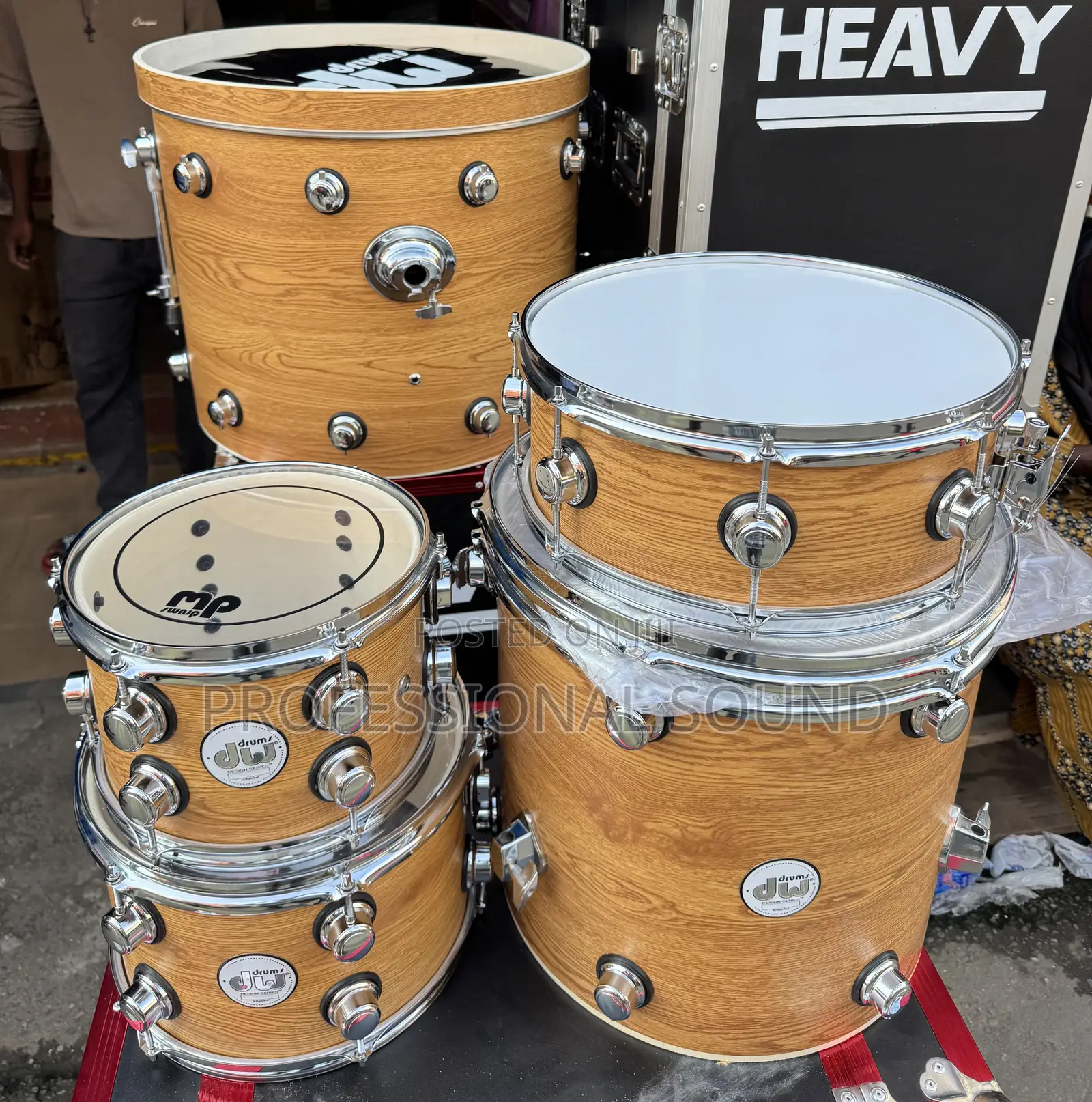 DW Design Series 5-Piece Acoustic Drum Set